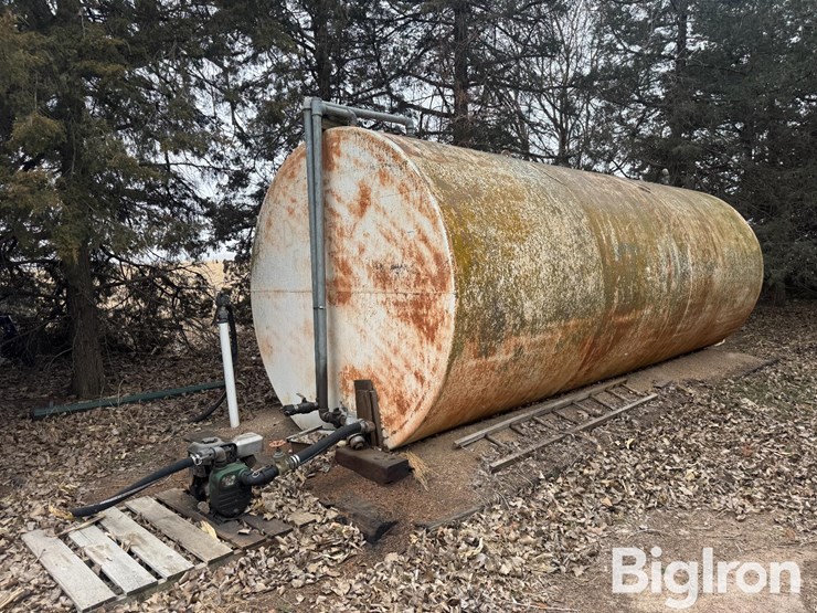 8000-gal-fuel-tank-w/pump-image-18