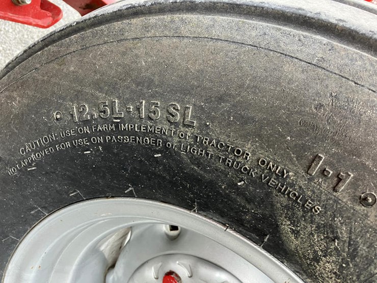 2018-case-ih-dc133-image-10