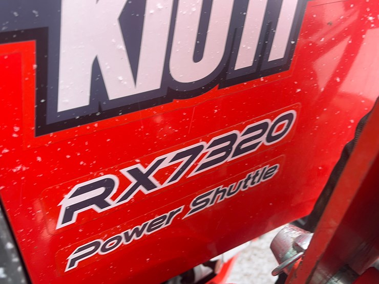 kioti-rx8320-power-shuttle-tractor-with-loader-image-14