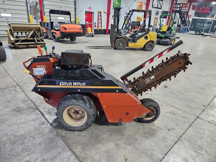 ditch-witch-1820-image-6