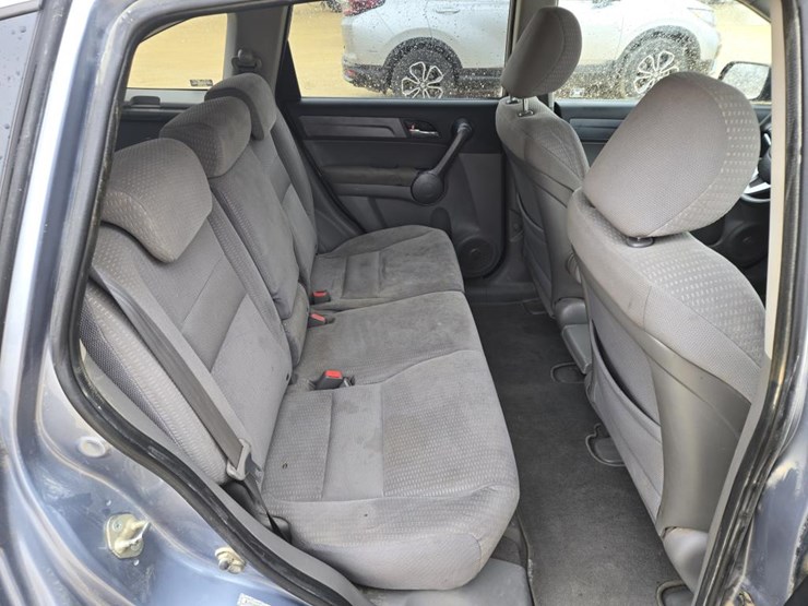 2009-honda-crv-image-15