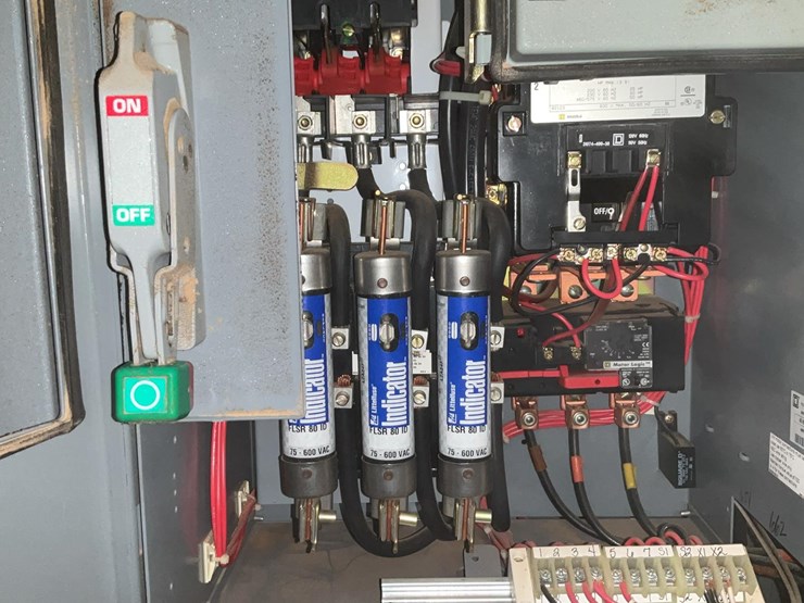 #215-•-square-d-motor-control-center-image-16