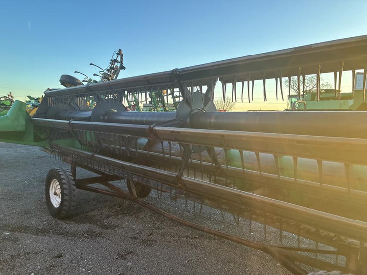 1988-john-deere-920-image-3