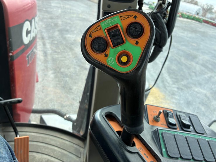 2013-new-leader-l4000g4-image-53