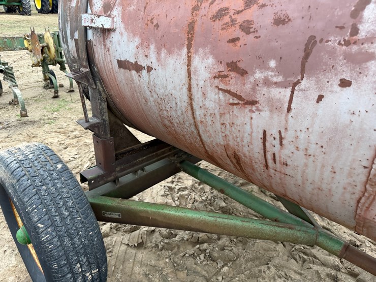 #41260-•-~600-gallon-fuel-wagon-image-35