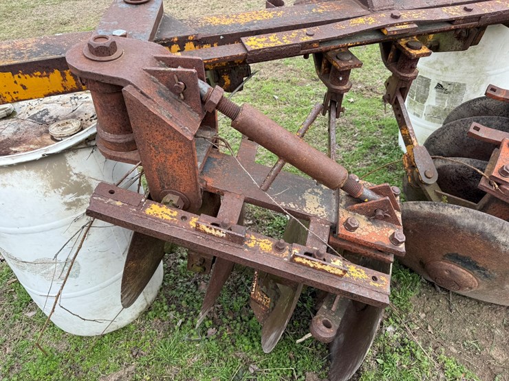 #41847-•-levee-plow-image-8