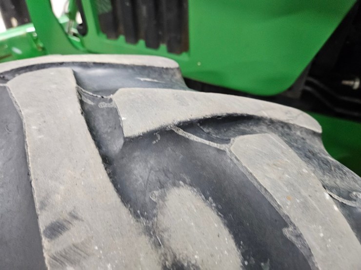 john-deere-5520-image-39