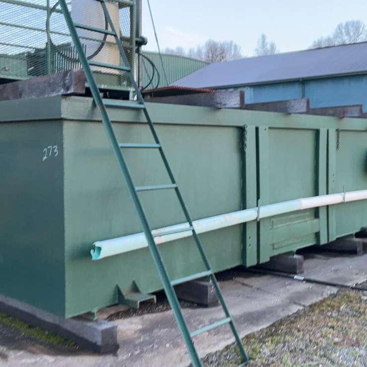 #273 • Holding Tank