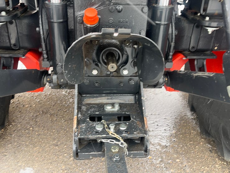 kioti-rx8320-power-shuttle-tractor-with-loader-image-21