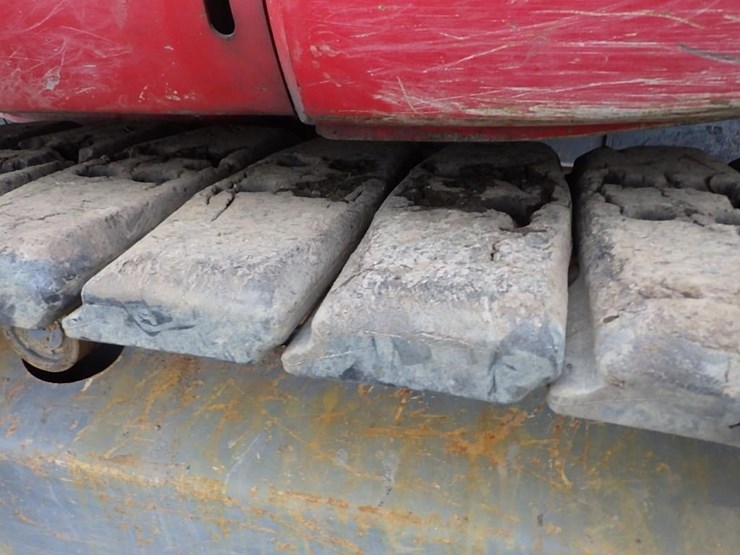 takeuchi-tb280fr-image-35