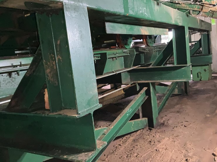 #202-•-salem-track-and-frame-image-13