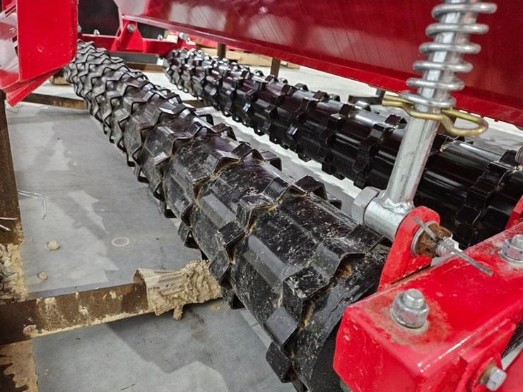 #661-•-2025-agt-stsd10-64"-seeder-image-13