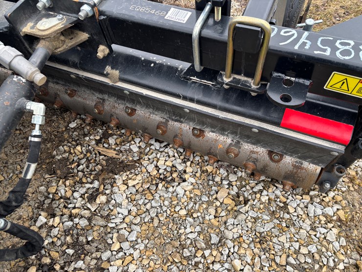 #2325-•-caterpillar-84"-harley-rake-image-9