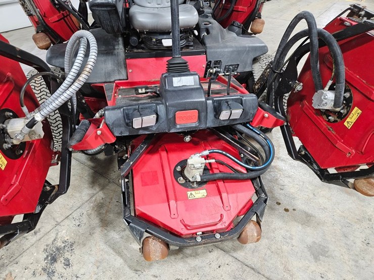 toro-groundsmaster-4700d-image-28