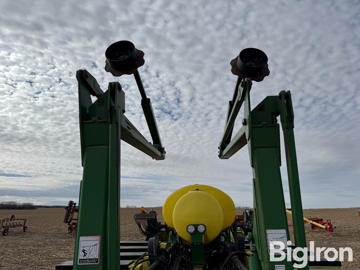 john-deere-1770nt-image-19