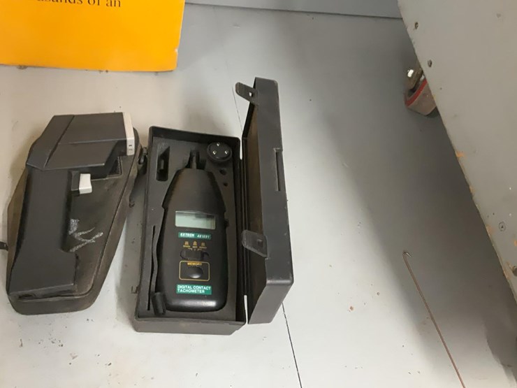 #104-•-raytek-thermometer-and-exteck-tachometer-image-2