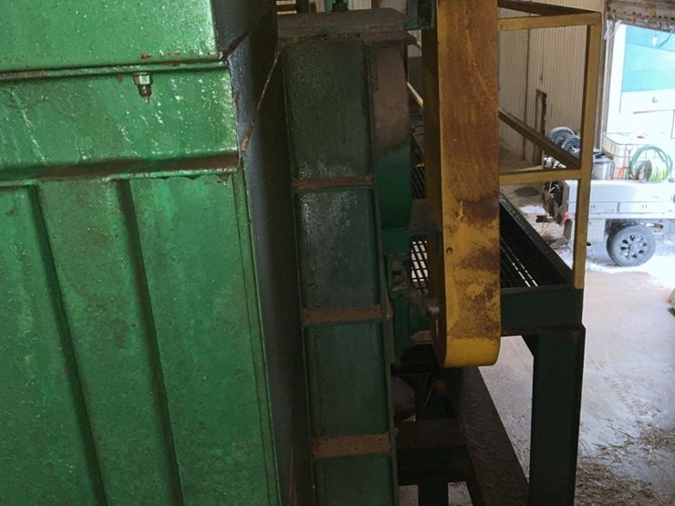 #228-•-2002-salem-drop-saw-trimmer-image-17