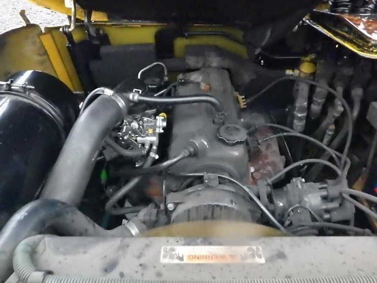 yale-gp050tgnuae084-forklift-image-10