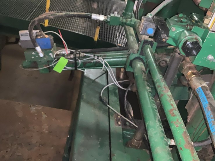 #200-•-2002-salem-4-headblock-slant-carriage-image-20