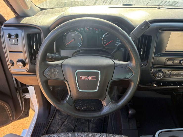 2019-gmc-2500-image-16