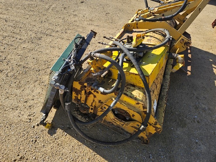 #640-•-tiger-91"-flail-mower-image-18