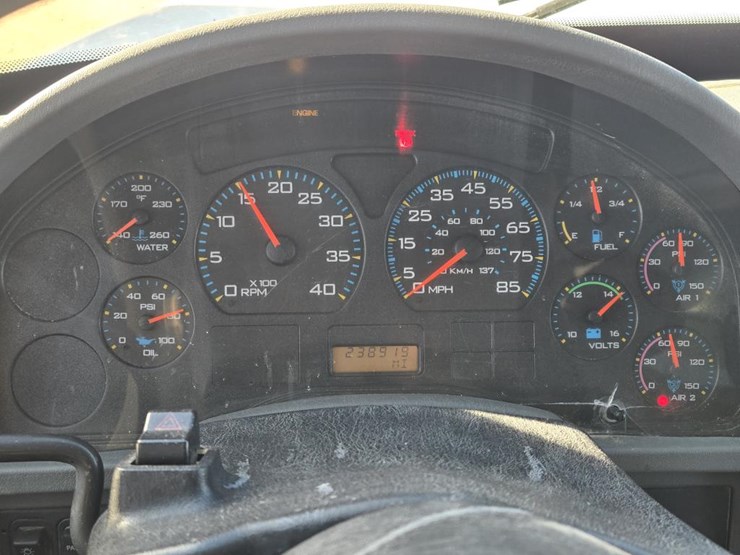 #204-•-2006-international-7500-tandem-dump-truck-image-28