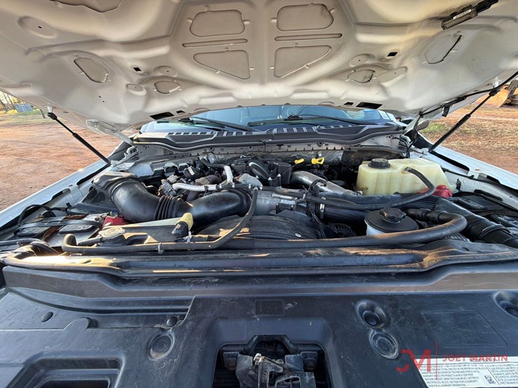 2019-ford-f550-xl-image-25