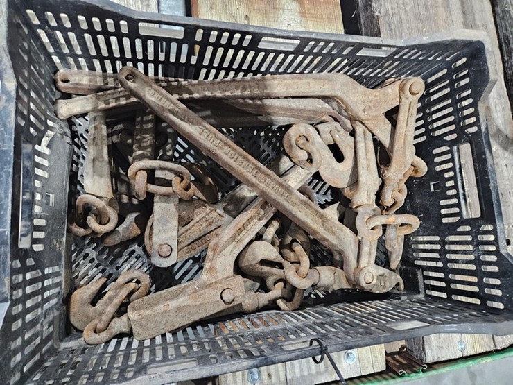 #624-•-(3)-trailer-jacks-image-10