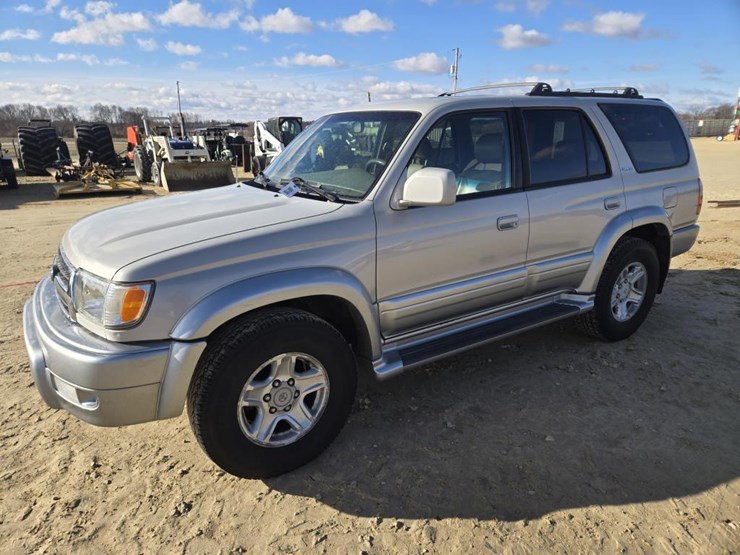2000-toyota-4-runner-limited-image-3