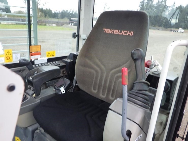 takeuchi-tb280fr-image-39