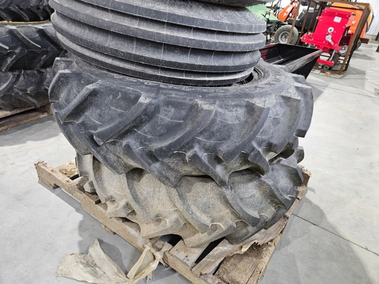 #709-•-tractor-tire-and-rim-set-image-9