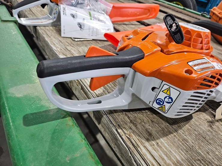 #646-•-2025-stihl-hs46c-hedge-trimmer-image-8