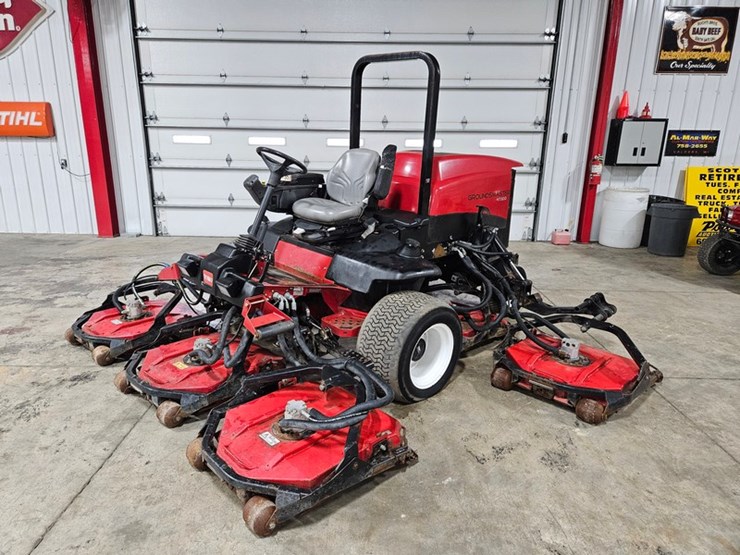 toro-groundsmaster-4700d-image-1