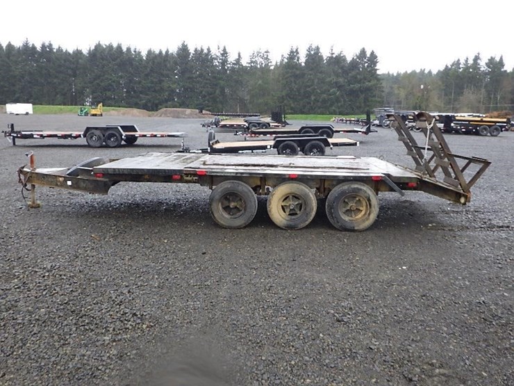 2010-hmde-14'-3-axle-flatbed-trailer-image-8