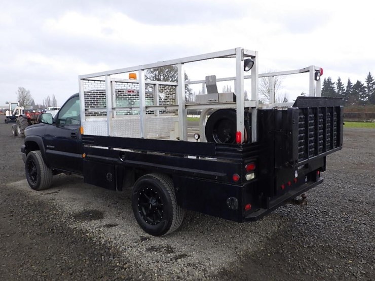 2006-chevrolet-silverado-2500hd-image-7