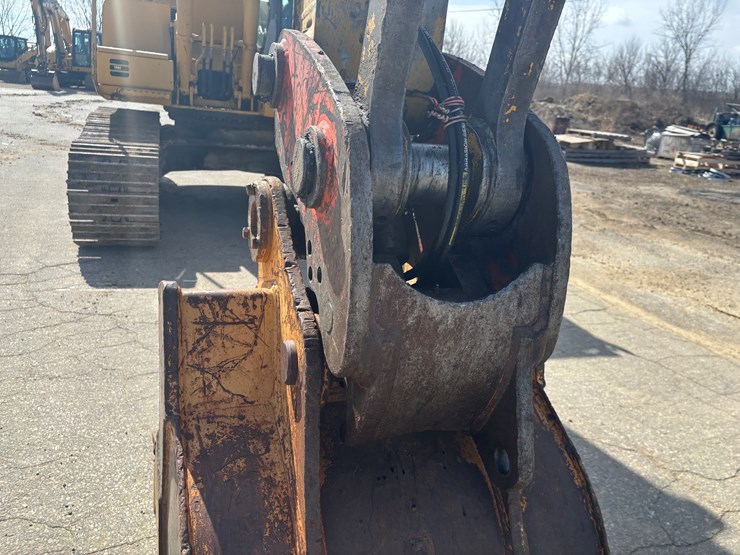 deere-160c-lc-image-48