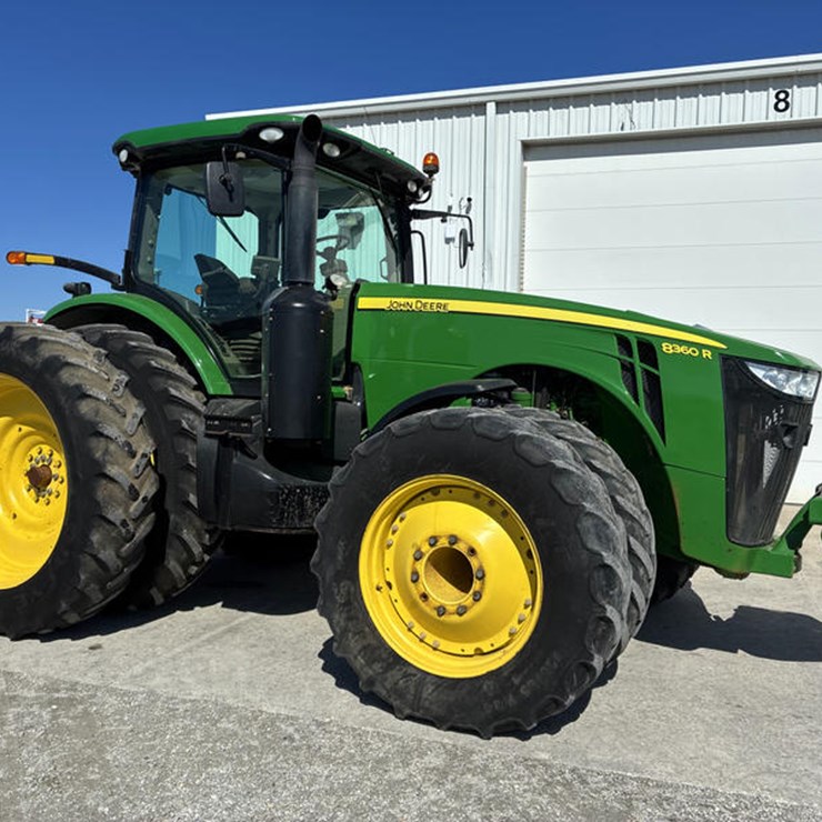 2013 JOHN DEERE 8360R