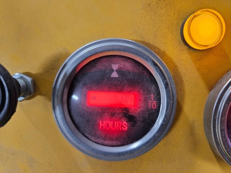 chevrolet-1ton-image-20