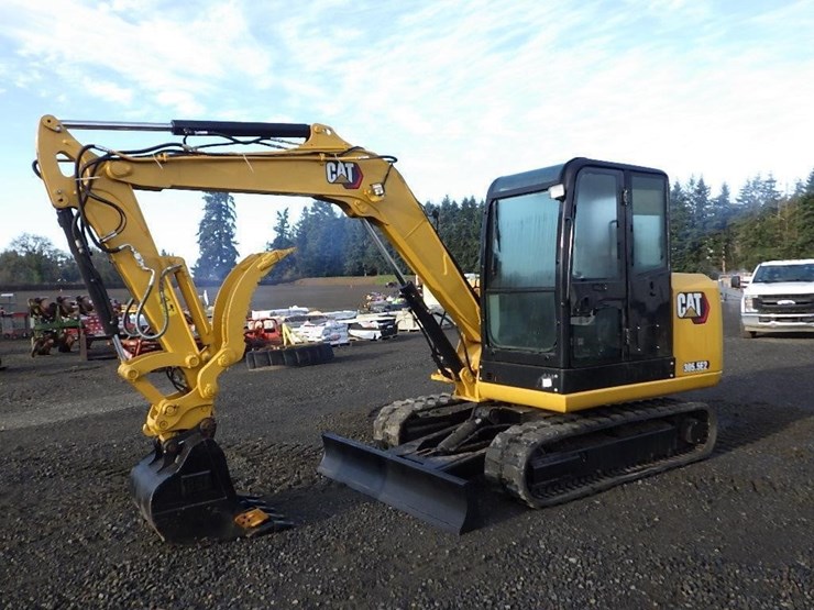 caterpillar-305.5-image-1