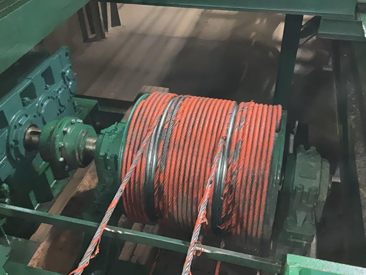 #201-•-2002-salem-dc-carriage-drive-image-1