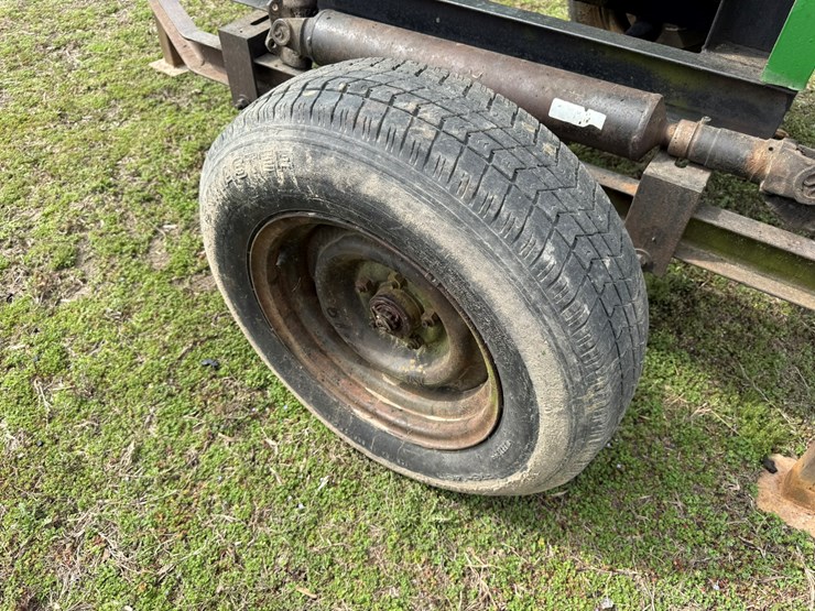 john-deere-4239d-image-8