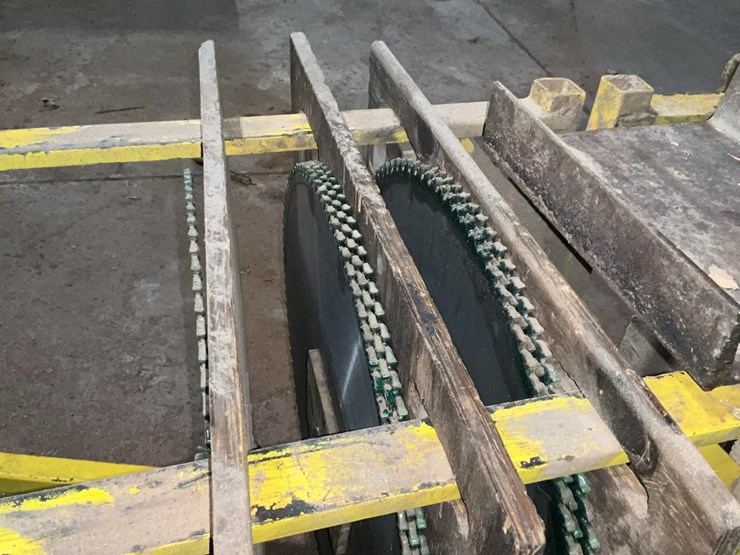 #228-•-2002-salem-drop-saw-trimmer-image-42