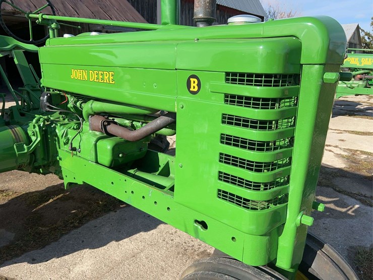 john-deere-model-b-image-10