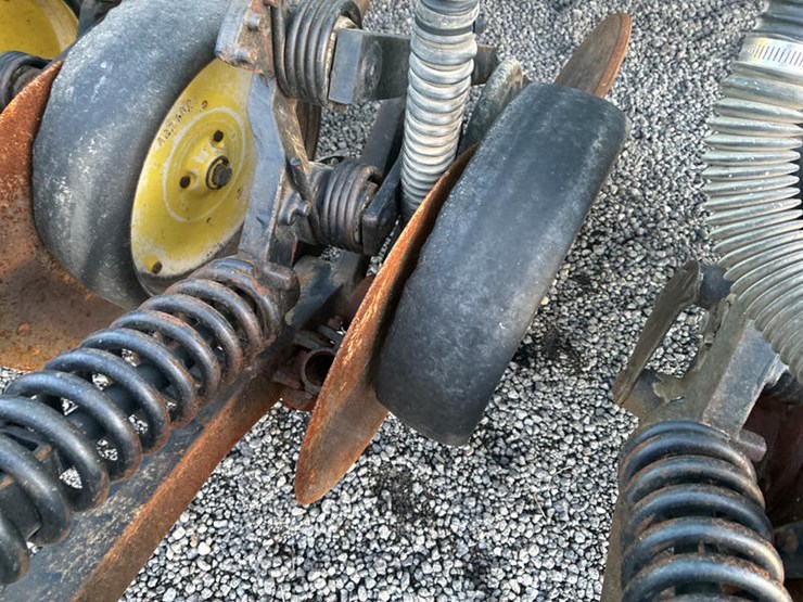 john-deere-750-image-14