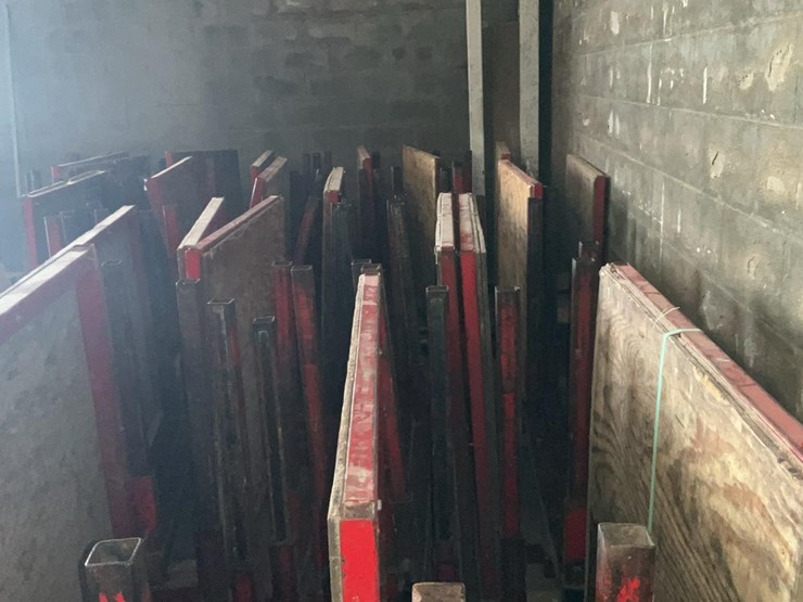 #236-•-lumber-racks-image-6