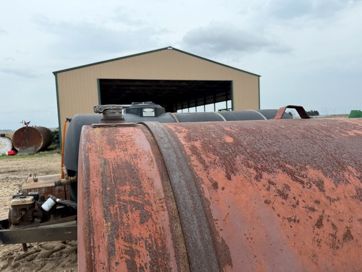 #41260-•-~600-gallon-fuel-wagon-image-25