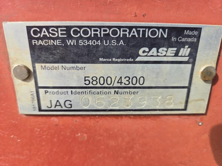 case-ih-4300-image-5