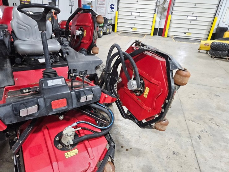 toro-groundsmaster-4700d-image-29