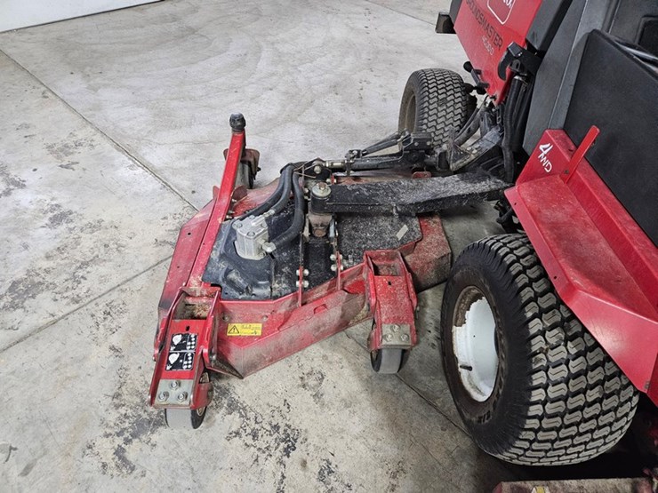 #632-•-toro-groundmaster-4000d-wide-area-mower-image-9