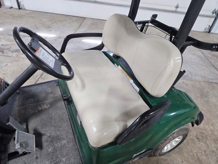 #677-•-yamaha-gas-golf-cart-image-9